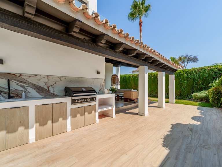 Apartment for Sale  in Marbella, Malaga 6