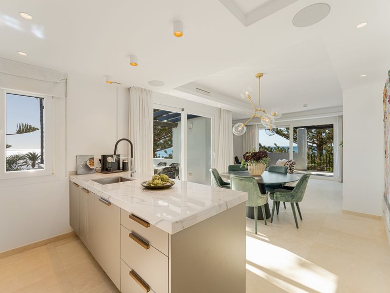 Apartment for Sale  in San Pedro De Alcantara, Malaga 9