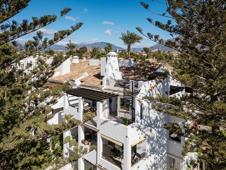 Apartment for Sale  in San Pedro De Alcantara, Malaga 25