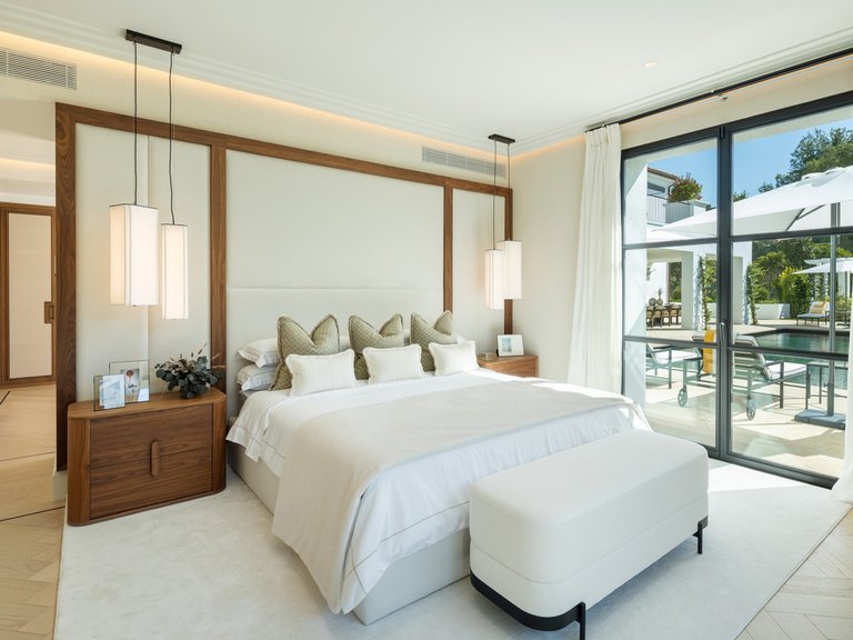 Apartment for Sale  in Marbella, Malaga 16