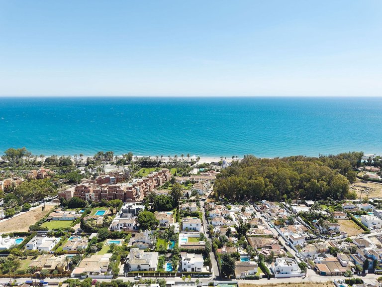 Apartment for Sale  in San Pedro De Alcantara, Malaga 32