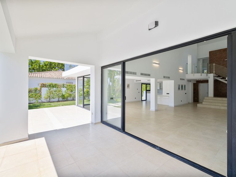 Apartment for Sale  in San Pedro De Alcantara, Malaga 18