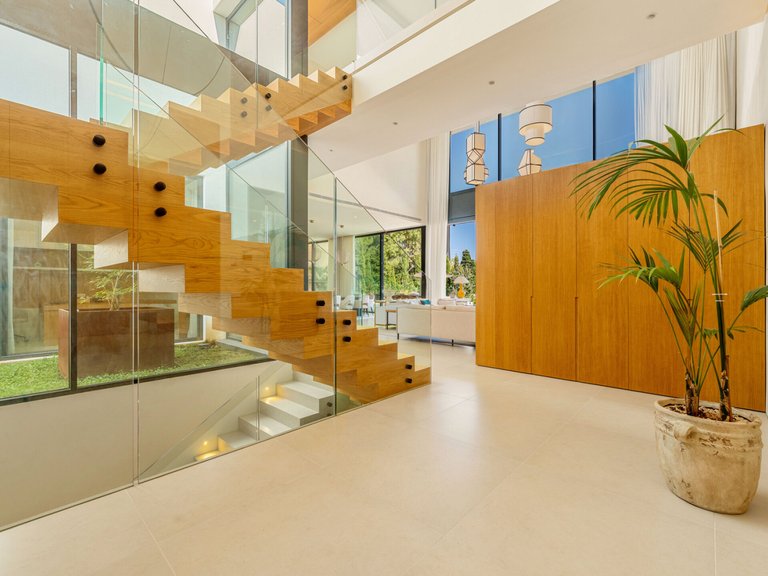Apartment for Sale  in San Pedro De Alcantara, Malaga 16