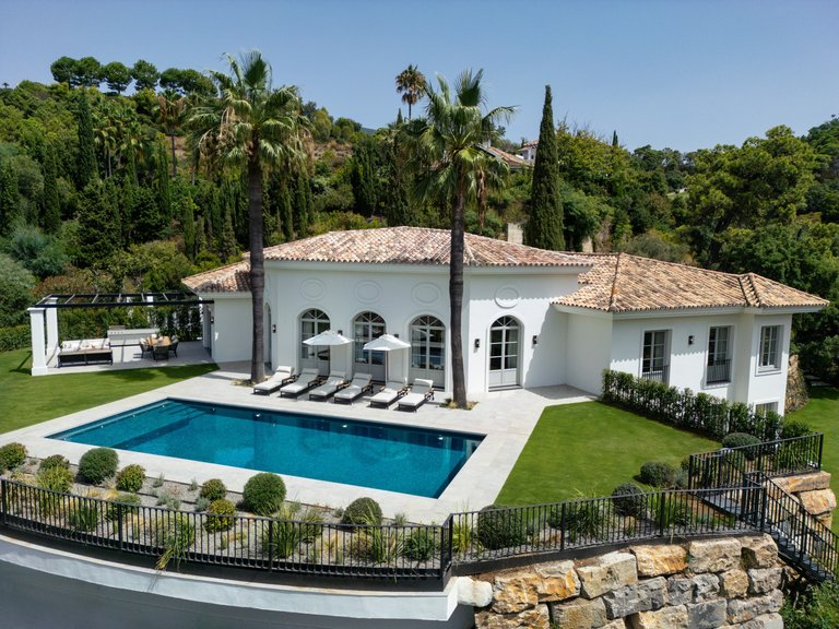 Apartment for Sale  in Benahavis, Malaga 2
