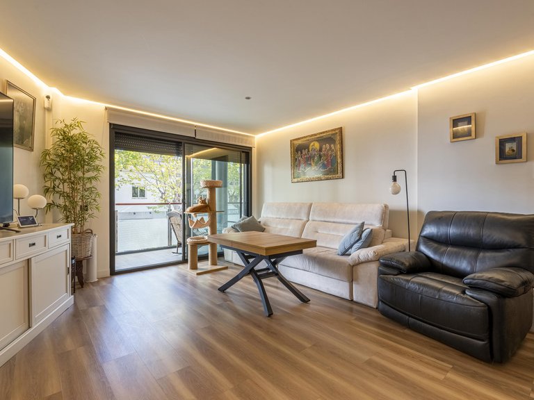 Apartment for Sale  in Estepona, Malaga 6