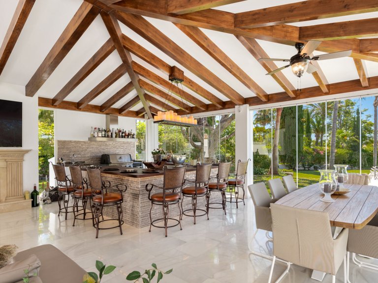 Apartment for Sale  in Marbella, Malaga 6