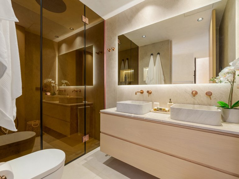 Apartment for Sale  in Marbella, Malaga 21