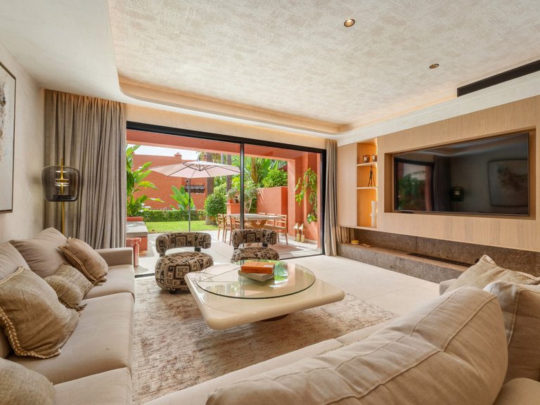 Apartment for Sale  in Marbella, Malaga 3