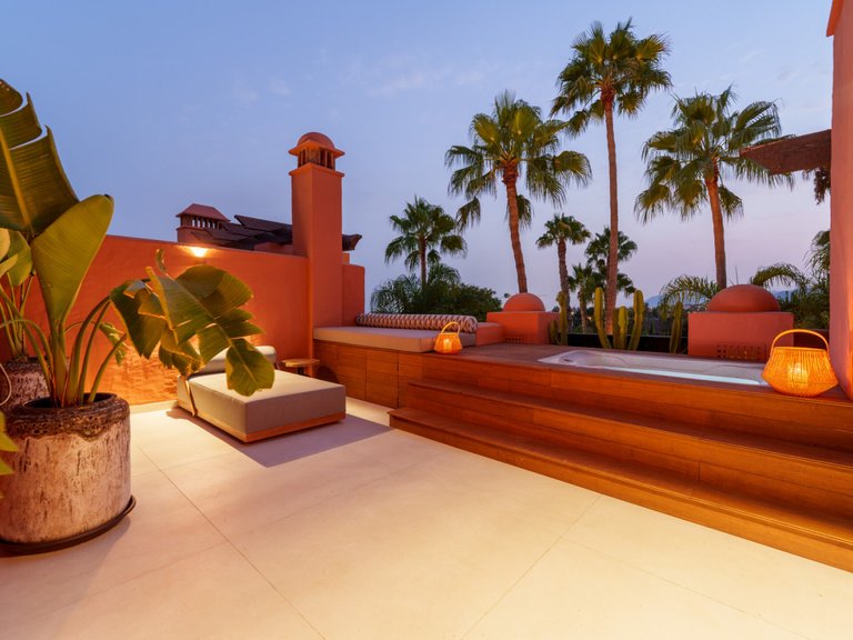 Apartment for Sale  in Marbella, Malaga 47