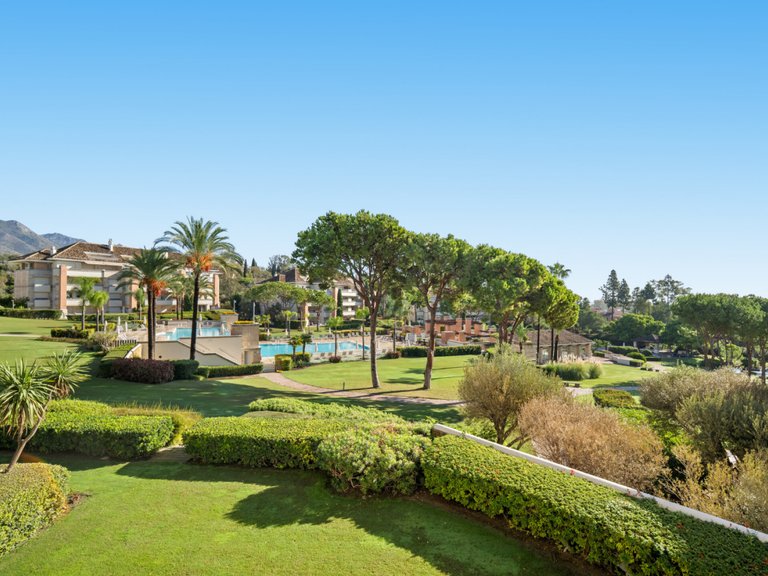 Apartment for Sale  in Marbella, Malaga 33
