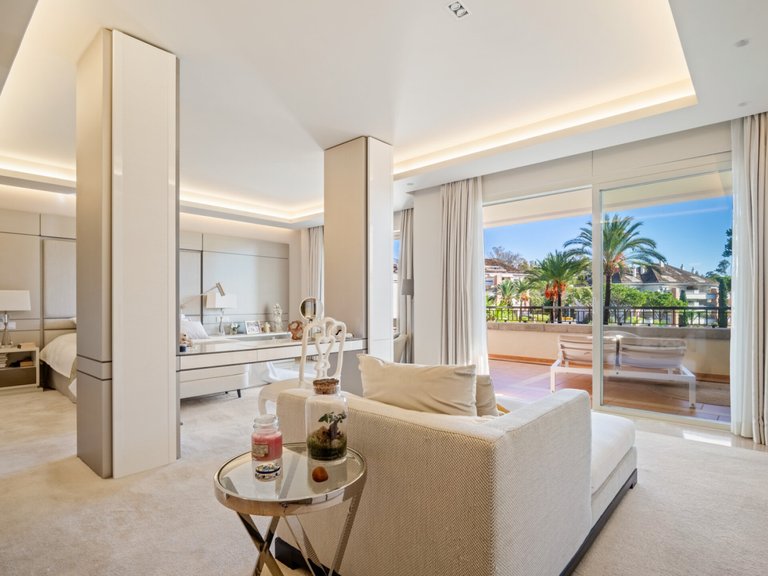 Apartment for Sale  in Marbella, Malaga 15