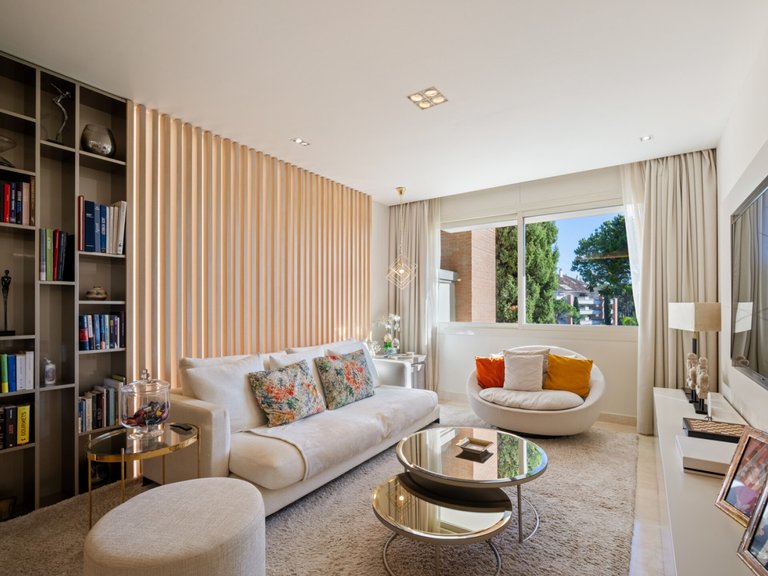 Apartment for Sale  in Marbella, Malaga 21