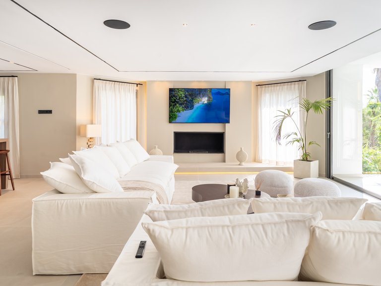 Apartment for Sale  in Estepona, Malaga 6