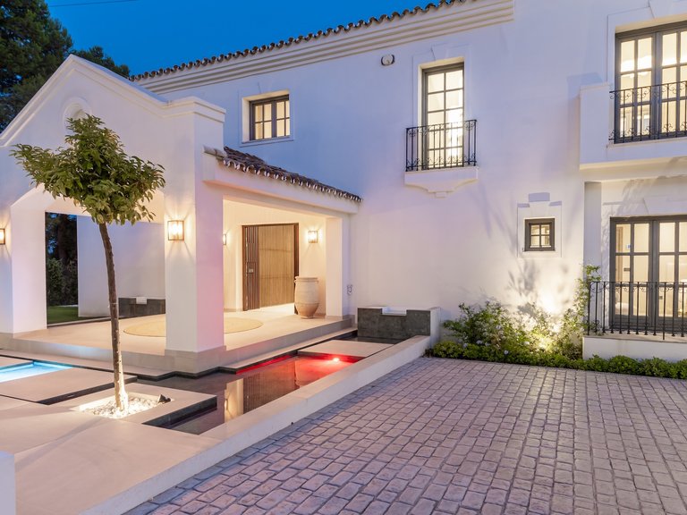 Apartment for Sale  in Estepona, Malaga 49