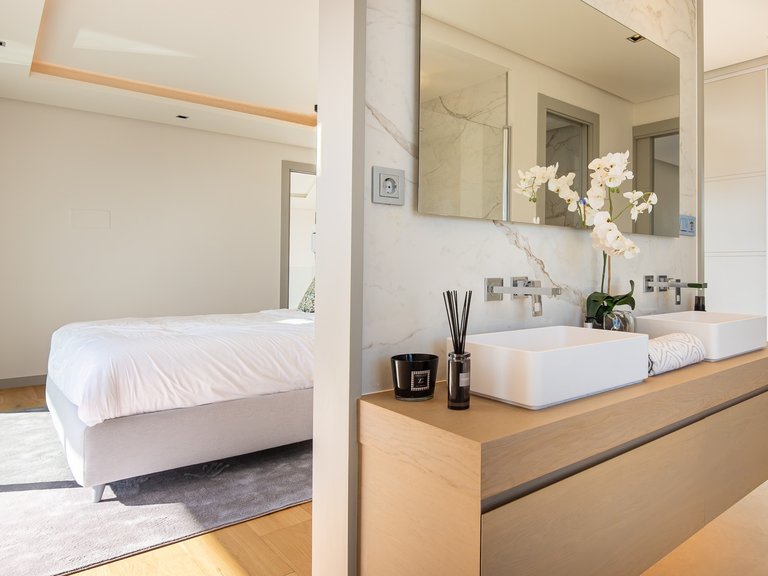 Apartment for Sale  in Benahavis, Malaga 20