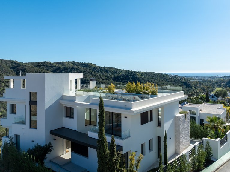 Apartment for Sale  in Benahavis, Malaga 38