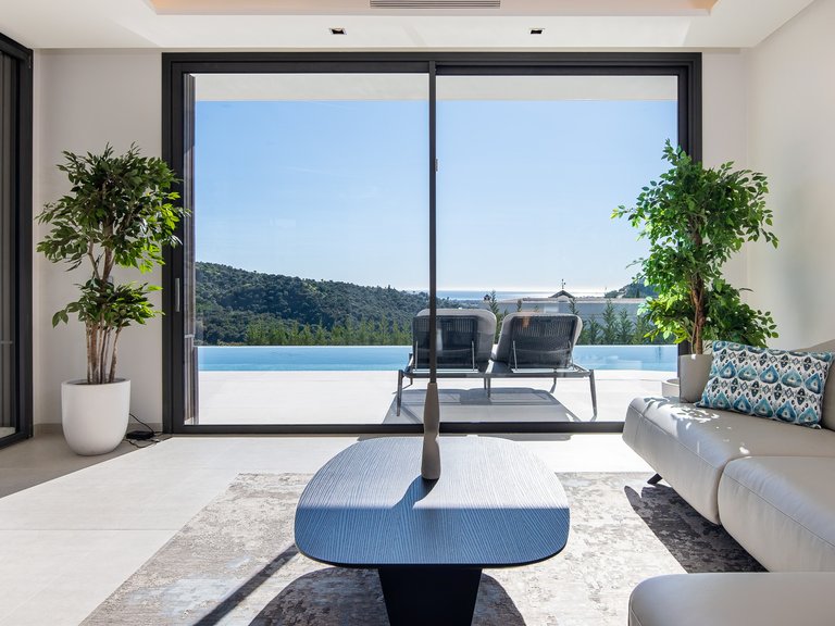 Apartment for Sale  in Benahavis, Malaga 3