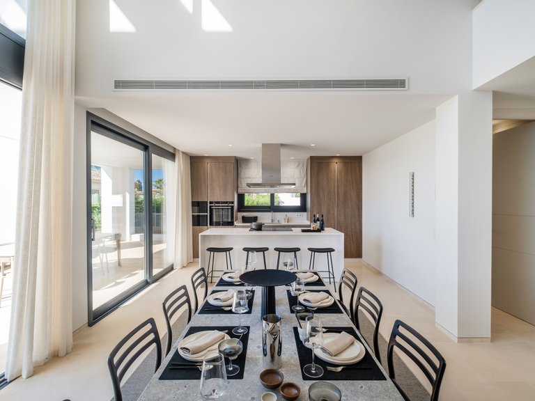 Apartment for Sale  in Estepona, Malaga 5