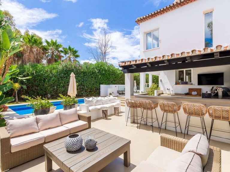 Apartment for Sale  in Marbella, Malaga 2