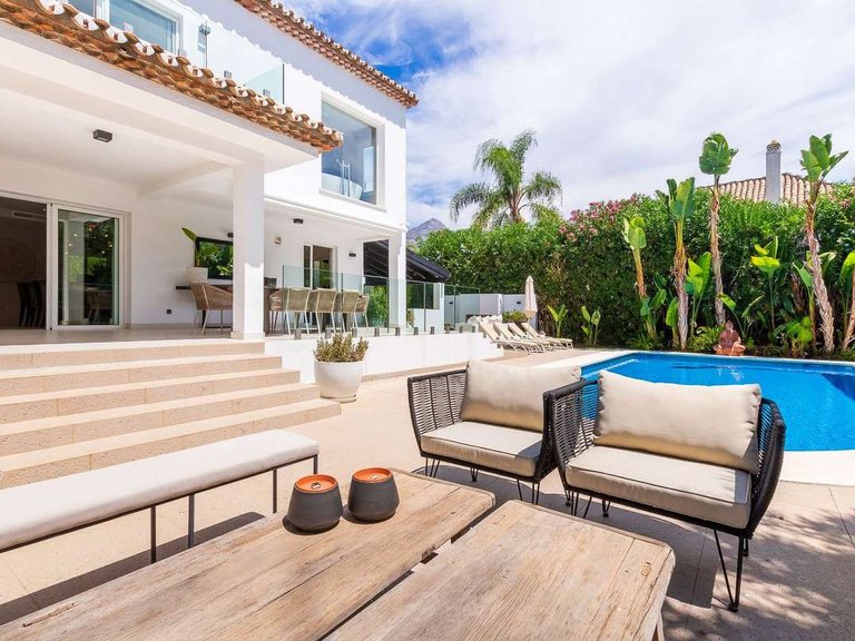 Apartment for Sale  in Marbella, Malaga 3