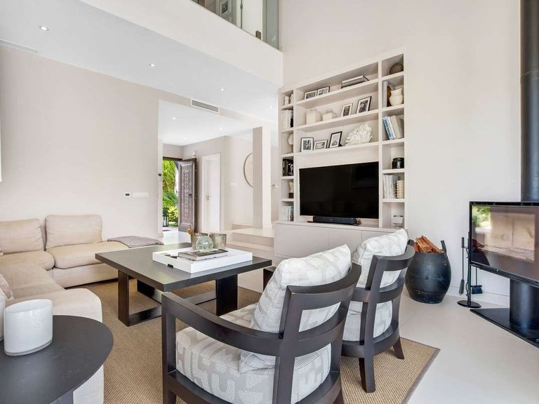 Apartment for Sale  in Marbella, Malaga 10