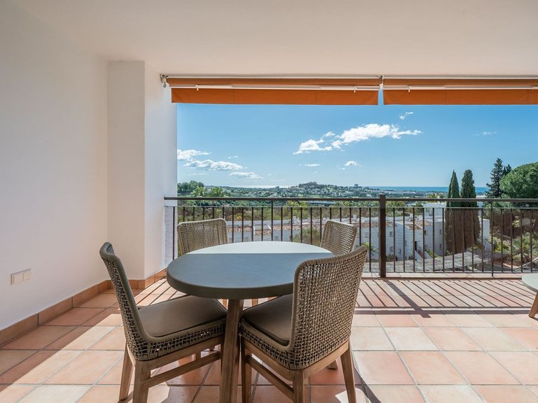Apartment for Sale  in Benahavis, Malaga 5