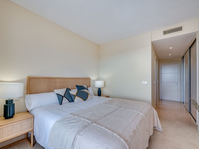 Apartment for Sale  in Benahavis, Malaga 11