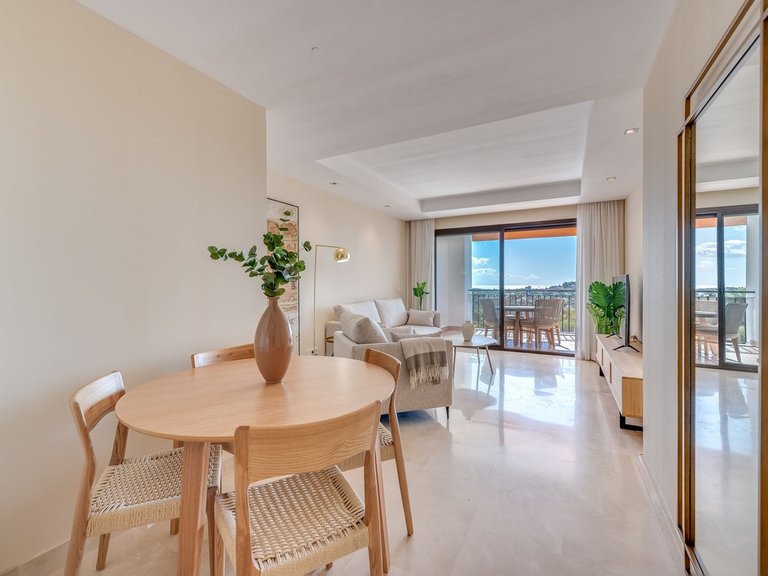 Apartment for Sale  in Benahavis, Malaga 3