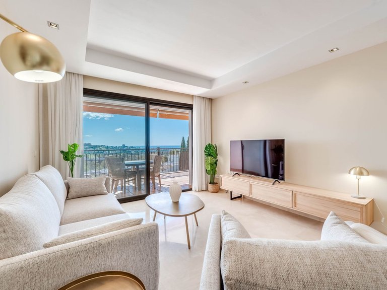 Apartment for Sale  in Benahavis, Malaga 1