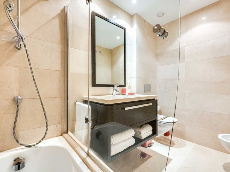 Apartment for Sale  in Benahavis, Malaga 13