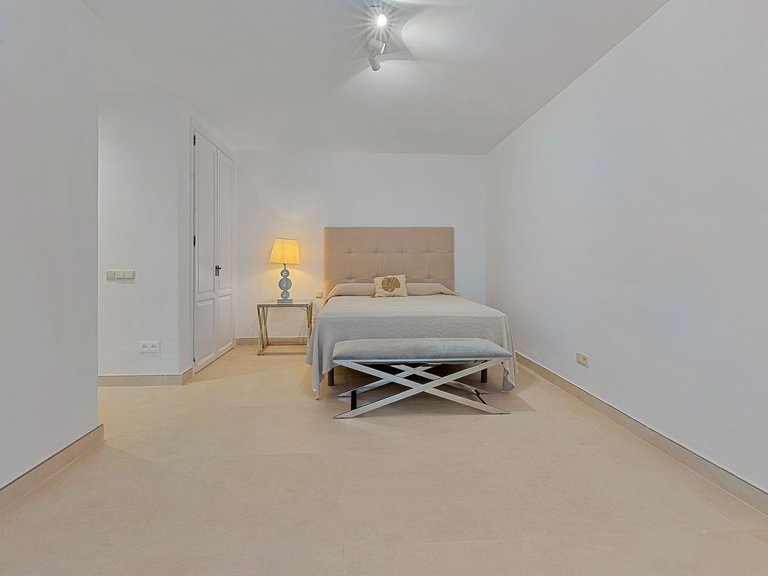 Apartment for Sale  in San Pedro De Alcantara, Malaga 33