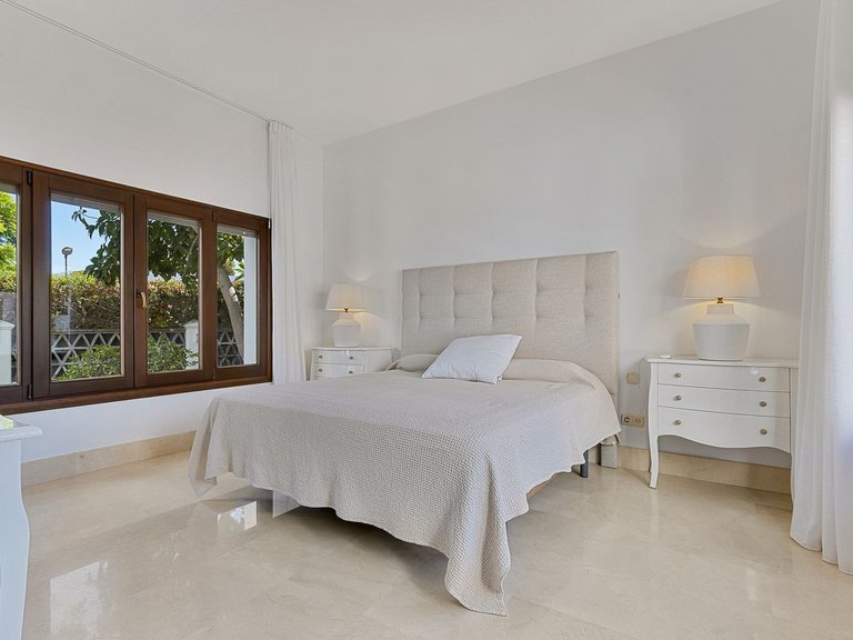 Apartment for Sale  in San Pedro De Alcantara, Malaga 24