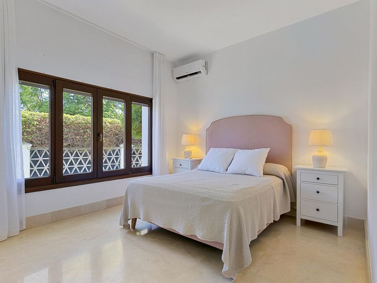 Apartment for Sale  in San Pedro De Alcantara, Malaga 29