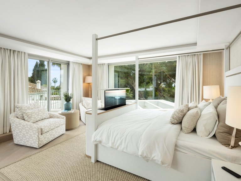 Apartment for Sale  in Marbella, Malaga 14