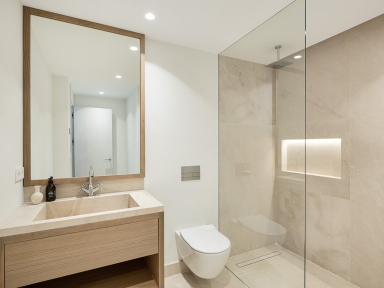 Apartment for Sale  in Marbella, Malaga 21