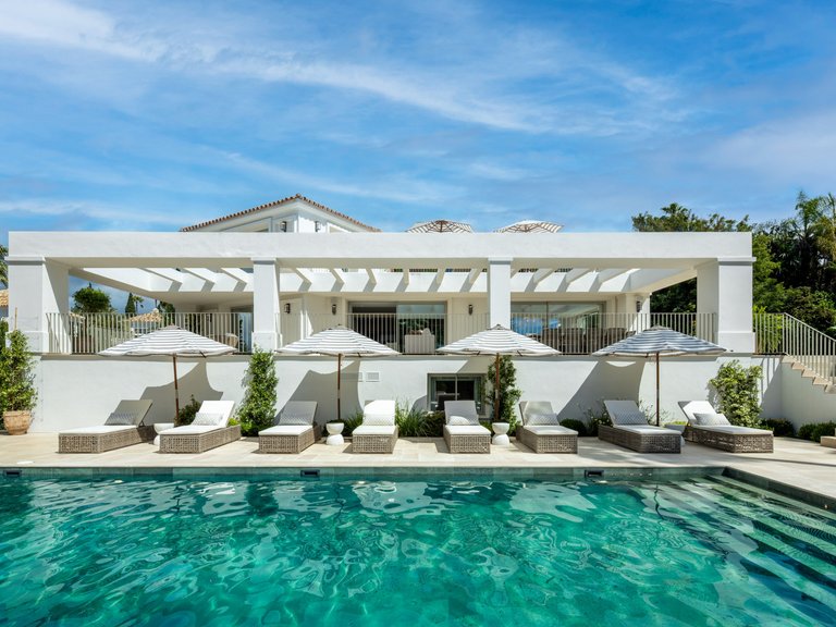 Apartment for Sale  in Marbella, Malaga 4