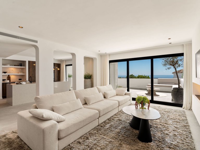 Apartment for Sale  in Benahavis, Malaga 5