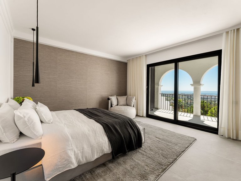 Apartment for Sale  in Benahavis, Malaga 16