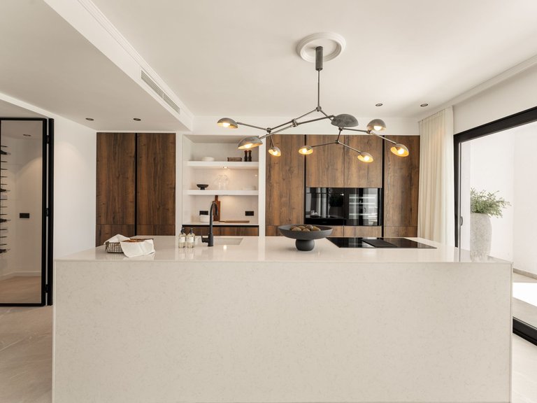 Apartment for Sale  in Benahavis, Malaga 11