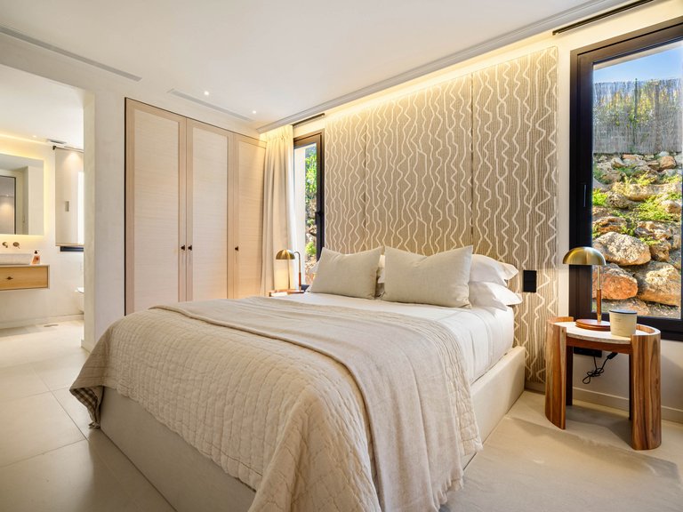 Apartment for Sale  in Marbella, Malaga 43