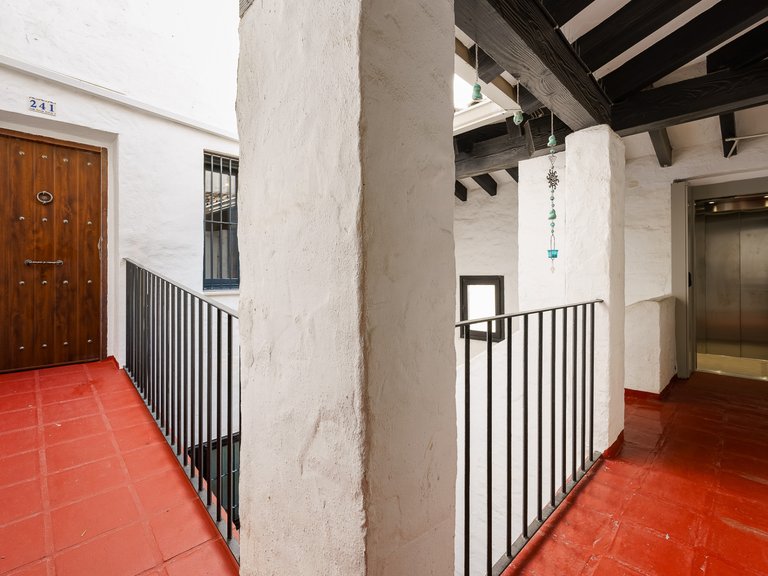 Apartment for Sale  in Marbella, Malaga 25