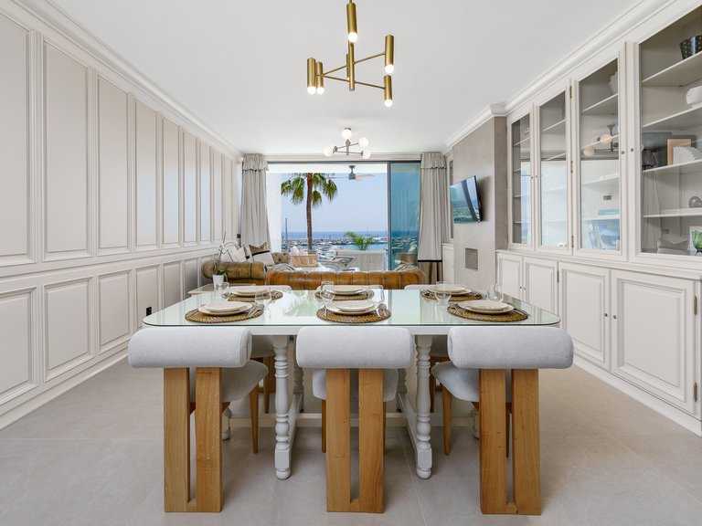 Apartment for Sale  in Marbella, Malaga 8