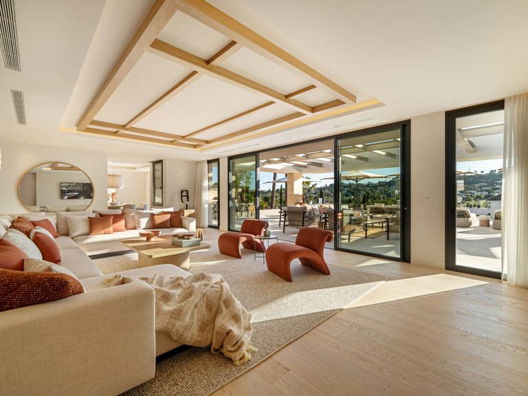 Apartment for Sale  in Marbella, Malaga 8