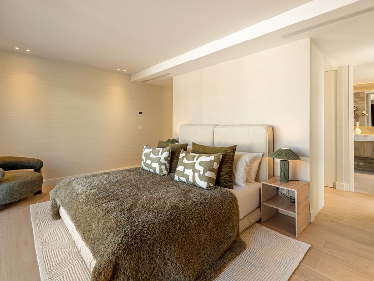 Apartment for Sale  in Marbella, Malaga 32