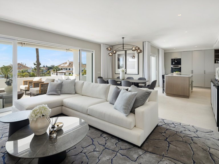 Apartment for Sale  in Marbella, Malaga 3
