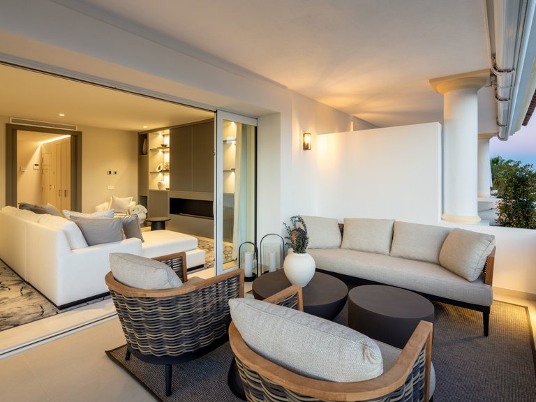 Apartment for Sale  in Marbella, Malaga 22