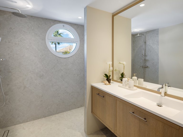 Apartment for Sale  in Marbella, Malaga 20