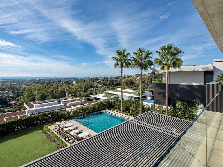 Apartment for Sale  in Benahavis, Malaga 16
