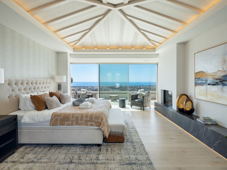 Apartment for Sale  in Benahavis, Malaga 20