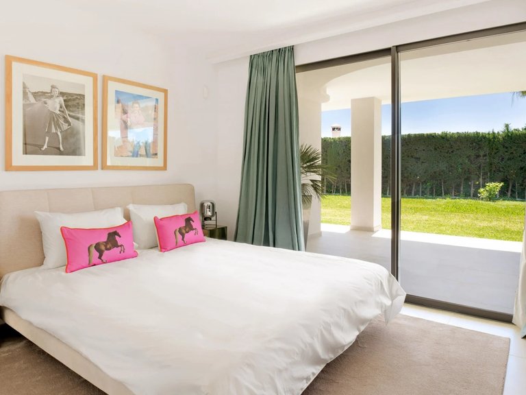 Apartment for Sale  in Marbella, Malaga 23